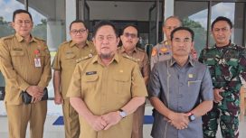 FOTO : Bupati Katingan besama Ketua DPRD serta Forkopimda Katingan.
