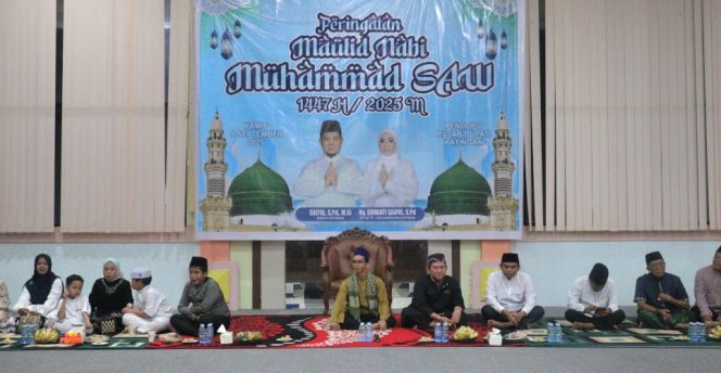 
					FOTO : Suasana Maulid Nabi di Pendopo Bupati Katingan.