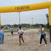 FINIS : Para peserta fun run 3K ketika menyentuh garis finis, Sabtu, 30 Agustus 2025 lalu.