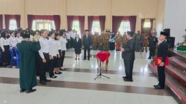 FOTO : Suasana Bupati Katingan saat pelantikan PPPK di Gedung Salawah Kasongan.