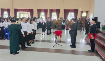 FOTO : Suasana Bupati Katingan saat pelantikan PPPK di Gedung Salawah Kasongan.