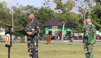 FOTO : Suasana kegiatan upacara bendera di pimpin Kasdim 1019 Katingan.
