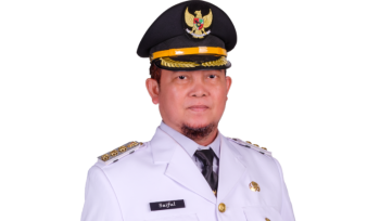 FOTO : Bupati Katingan, Saiful.