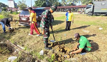 FOTO : Suasana penamanan pohon di Kecamatan Tewang Sanggalang Garing, Kabupaten Katingan.
