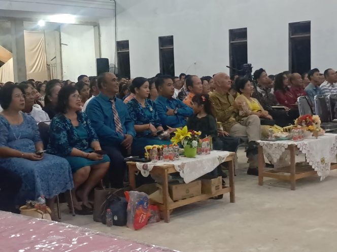 
					NATAL : Suasana Ibadah dan Perayaan Natal jemaat GPT Berkat Iman Selasa, 2 Desember 2025 malam.