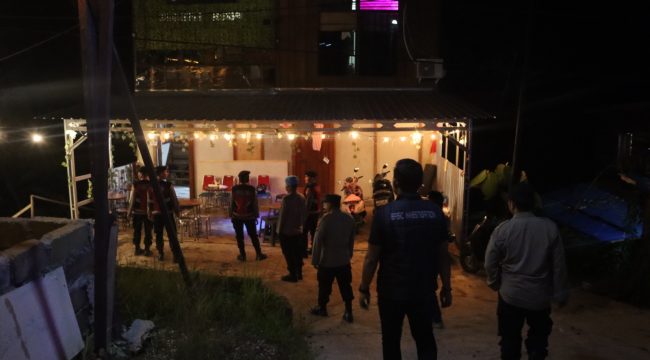 PATROLI KRYD : Personel Polres Gumas ketika melakukan patroli KRYD ke sejumlah lokasi di Kota Kuala Kurun, Senin, 9 Maret 2026 malam.