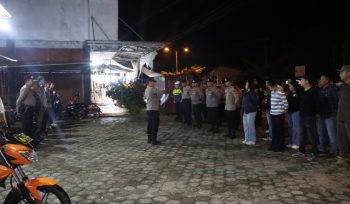 APEL : Suasana apel kesiapan pengamanan malam takbiran hari raya idulfitri 1447 hijriah di pos terpadu Operasi Ketupat Telabang 2026, Jumat, 20 Maret 2026.