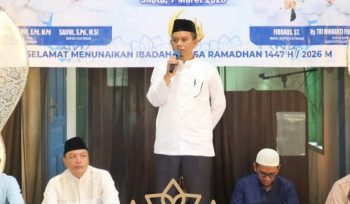 FOTO : Wabup Firdaus dan jajaran saat safari ramadan di Desa Tumbang Jiga, Kecamatan Katingan Hulu.