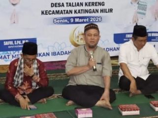 FOTO : Bupati Katingan Saiful, saat safari ramadan di Desa Talian Kereng.