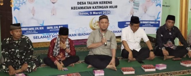 
					FOTO : Bupati Katingan Saiful, saat safari ramadan di Desa Talian Kereng.