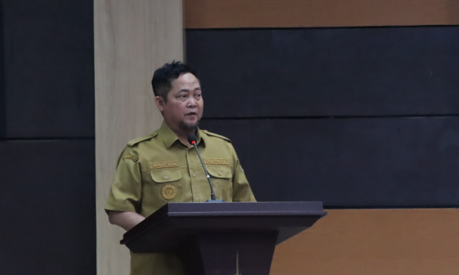 
					FOTO : Bupati Katingan Saiful.