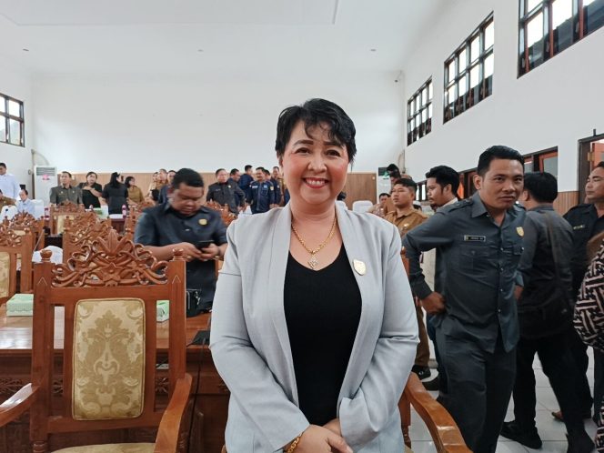 
					FOTO : Ketua Komisi III DPRD Kabupaten Gunung Mas Iceu Purnamasari