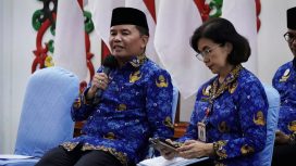 FOTO : Gubernur Kalteng saat dialog bersama insan pers, di Istana Isen Mulang, Rumah Jabatan Gubernur Kalteng.