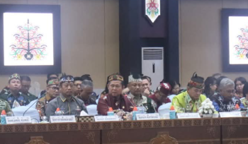 FOTO : Bupati Katingan Saiful, saat menghadiri pertemuan kunjungan kerja reses Komisi II DPR RI dan Kementerian ATR/BPN.