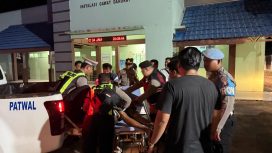 EVAKUASI : Suasana evakuasi korba laka lantas tunggal ke RSUD Kuala Kurun, Senin, 25 Mei 2026 malam.