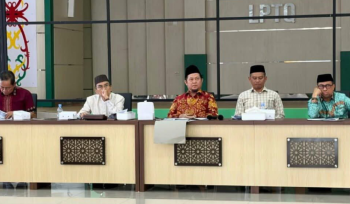 FOTO : Bupati Saiful, didampingi Wakil Firdau dan jajaran saat rapat koordonasi dengan pihak LPTQ Provinsi Kalteng.