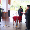 FOTO : Bupati Katingan saat melantik Subagio sebagai Pj Direktur PDAM Kasongan.
