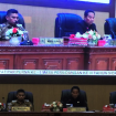 FOTO : Wabup Firdaus, saat hadir paripurna DPRD Kabupaten Katingan.