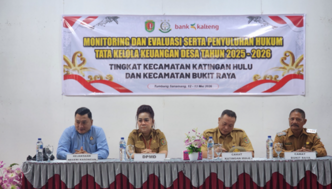 
					FOTO : Suasana saat kegiatan Monev serta Penyuluhan Hukum Tata Kelola Keuangan Desa Tahun 2025–2026, oleh DPMD Katingan.