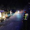 Jajaran Satlantas Polres Murung Raya Saat Mengamankan Tempat Kejadian Berkobarnya Satu Unit Mobil Pic up Bermuatan BBM Jenis Solar di Simpang Tiga Muara Laung - Puruk Cahu, Rabu (5/5/2026) malam. Foto : Satlantas Polres Mura 