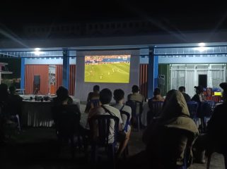 NOBAR : Suasana nobar semifinal piala dunia yang mempertemukan Inggris melawan Argentina, Kamis (16/7/2026) dini hari.
