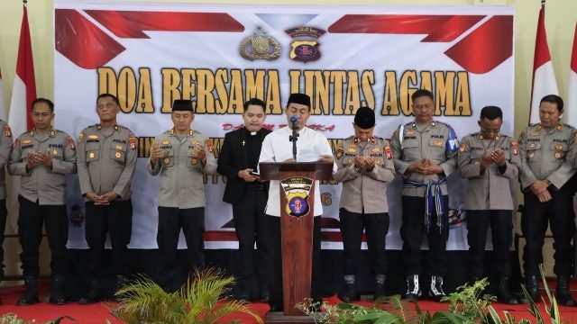 DOA LINTAS AGAMA : Suasana pelaksanaan doa lintas agama, di Aula Patriatama Polres Gumas, Kamis, 2 Juli 2026.