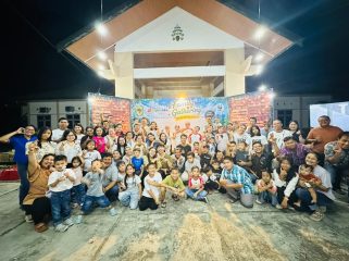 BERSAMA : Keluarga Besar Bapperida Kabupaten Gumas berfoto bersama usai pelaksanaan family gathering, Sabtu, 25 Juli 2026.