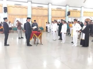 PELANTIKAN : Suasana pelantikan ratusan ASN jabatan administrator, pejabat pengawas, pejabat fungsional dan kepala puskesmas, di GPU Damang Batu, pekan lalu.