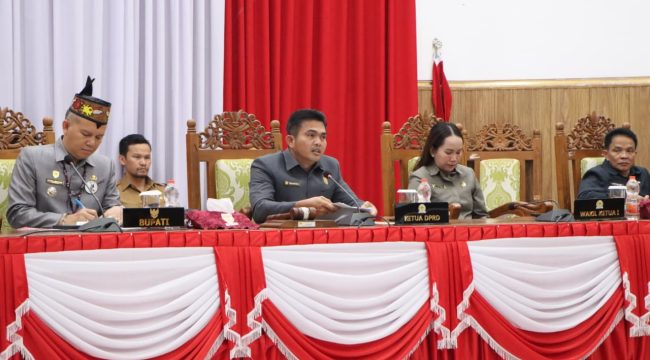 PARIPURNA : Suasana rapat paripurna ke-5 masa persidangan III tahun sidang 2026, dengan agenda penandatanganan nota kesepakatan bersama KUA-PPAS APBD tahun 2027 dan KUPA-PPAS Perubahan APBD tahun 2026, Selasa, 11 Agustus 2026.