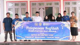 FOTO : Wakil Bupati Katingan Firdaus, didampingi jajaran saat pelepasan keberangkatan tiga kafilah MTQ Korpri Tingkat Nasional, di Rujab Wakil Bupati setempat.