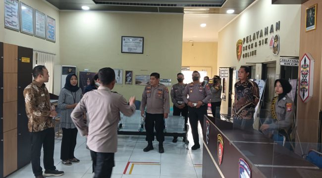 KUNJUNGI : Ombudsman Perwakilan Provinsi Kalteng melakukan kunjungan pelayanan publik di Polres Gumas, Selasa, 8 September 2026.