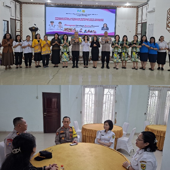 DIALOG : Wakapolres Gumas Kompol Indras Purwoko, S.H, bersama KBO Satbinmas Ipda Sabar Hari Siswanto, ketika melaksanakan kegiatan dialog bersama komunitas dan kelompok masyarakat di Jalan Diponegoro, Kuala Kurun, Rabu, 21 Oktober 2026.